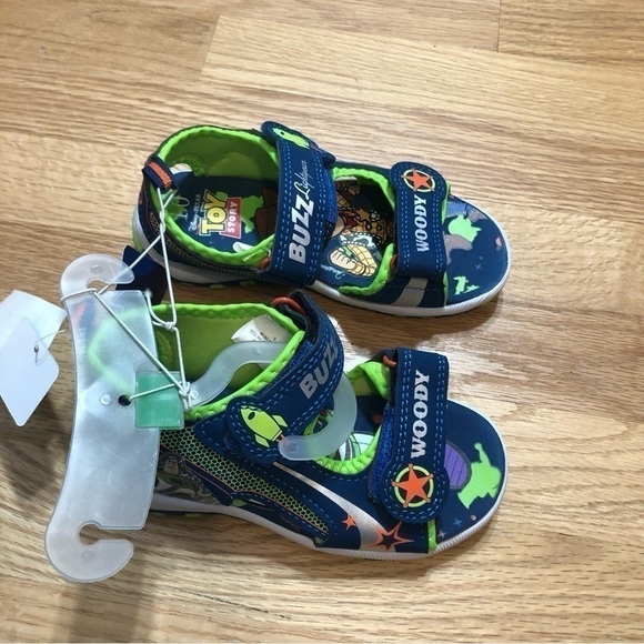 Toy Story Sandals NEW Sz 10 Woody Buzz Adjustable Open Toe Blue Green Shoes - Picture 4 of 6